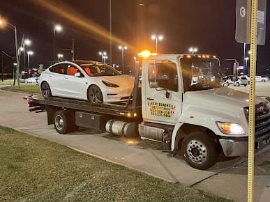 Katy Towing team at work